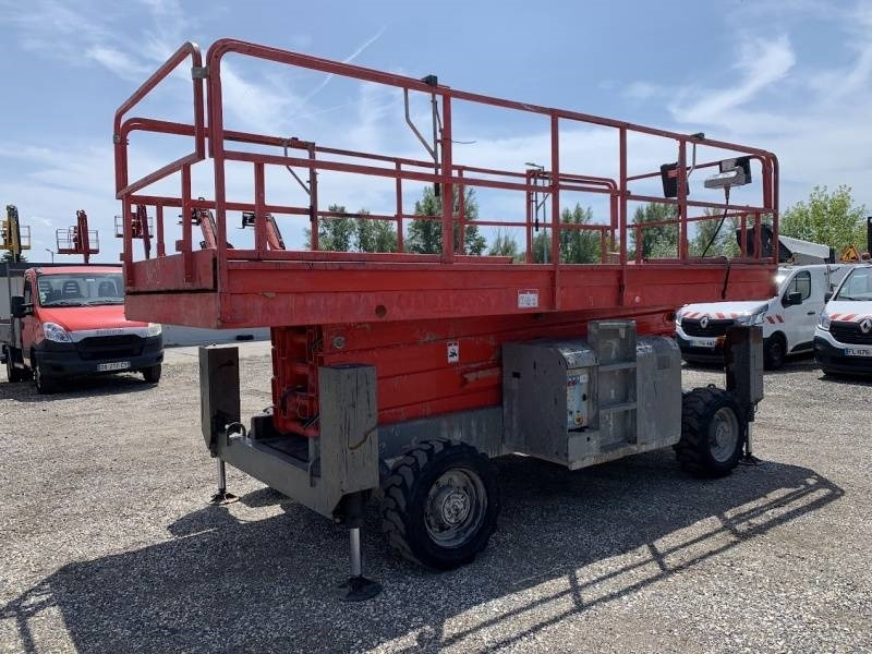 Haulotte H15SXL - 15m, 4x4, diesel - رافعة هيدروليكية مقصية: صورة 2 Haulotte H15SXL - 15m, 4x4, diesel - رافعة هيدروليكية مقصية: صورة 2