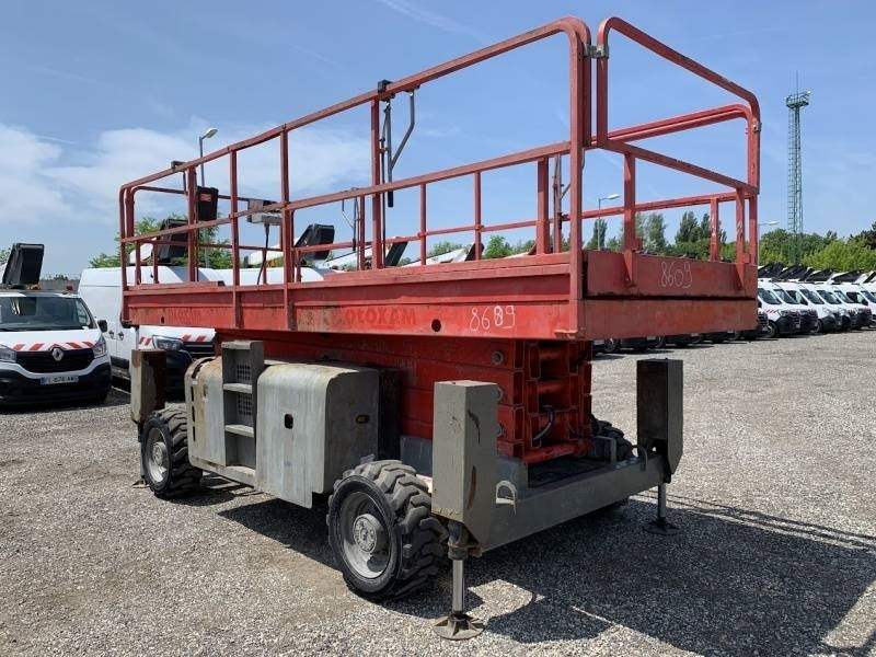 Haulotte H15SXL - 15m, 4x4, diesel - رافعة هيدروليكية مقصية: صورة 1 Haulotte H15SXL - 15m, 4x4, diesel - رافعة هيدروليكية مقصية: صورة 1