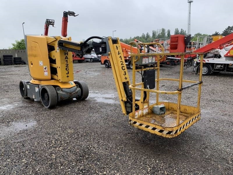 Haulotte HA12CJ+ - 11,7 m, electric - شاحنة ذراع مفصلي: صورة 1 Haulotte HA12CJ+ - 11,7 m, electric - شاحنة ذراع مفصلي: صورة 1