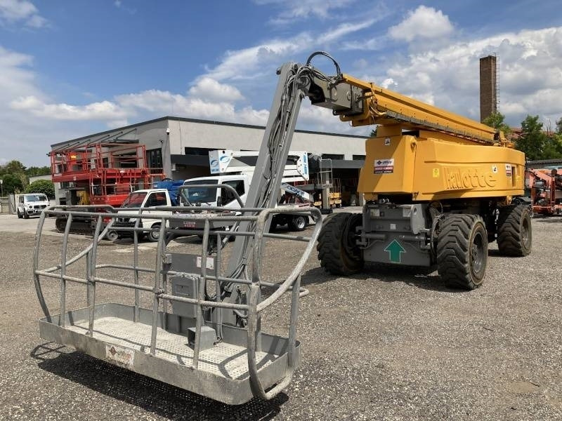 Haulotte HA41PX - 41,5 m - 4x4x4 - شاحنة ذراع مفصلي: صورة 2 Haulotte HA41PX - 41,5 m - 4x4x4 - شاحنة ذراع مفصلي: صورة 2