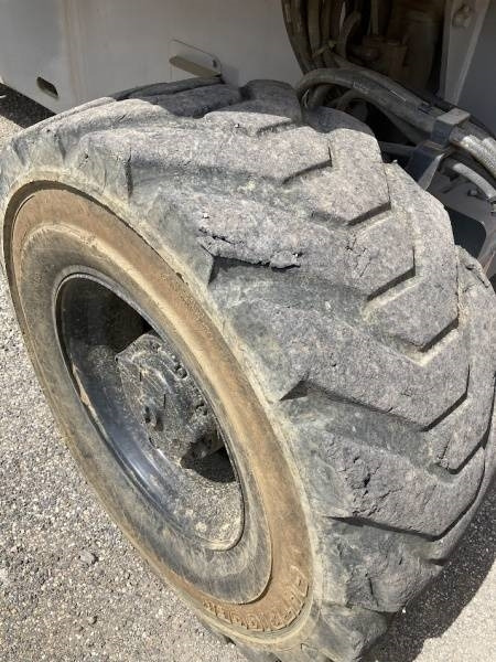 شاحنة ذراع مفصلي Haulotte HA41PX - 41,5 m - 4x4x4: صورة 14 شاحنة ذراع مفصلي Haulotte HA41PX - 41,5 m - 4x4x4: صورة 14