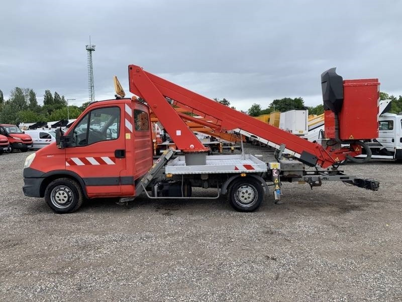 Iveco Daily GSR E179T - 17,1m - 200 kg - منصة تلسكوبية محمولة على شاحنة: صورة 5 Iveco Daily GSR E179T - 17,1m - 200 kg - منصة تلسكوبية محمولة على شاحنة: صورة 5