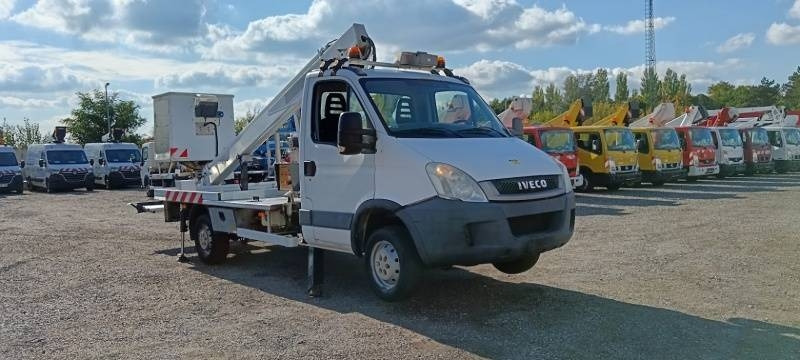 Iveco Daily Multitel 160 ALU DS - 16m  - منصة تلسكوبية محمولة على شاحنة: صورة 1 Iveco Daily Multitel 160 ALU DS - 16m  - منصة تلسكوبية محمولة على شاحنة: صورة 1