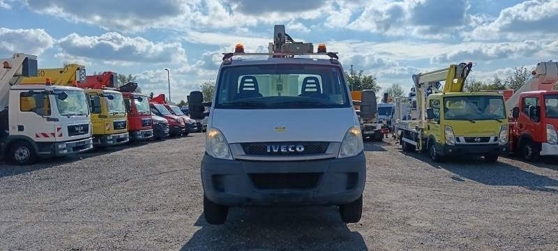Iveco Daily Multitel 160 ALU DS - 16m  - منصة تلسكوبية محمولة على شاحنة: صورة 3 Iveco Daily Multitel 160 ALU DS - 16m  - منصة تلسكوبية محمولة على شاحنة: صورة 3