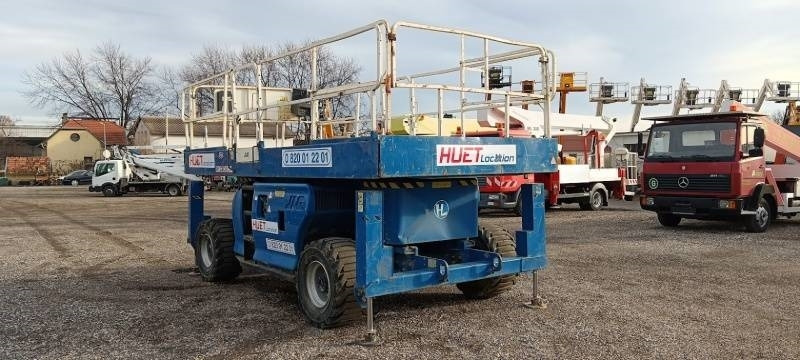 JLG 3394RT - 12m, 4x4, diesel - رافعة هيدروليكية مقصية: صورة 1 JLG 3394RT - 12m, 4x4, diesel - رافعة هيدروليكية مقصية: صورة 1