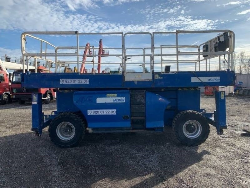 JLG 3394RT - 12m, 4x4, diesel - رافعة هيدروليكية مقصية: صورة 5 JLG 3394RT - 12m, 4x4, diesel - رافعة هيدروليكية مقصية: صورة 5