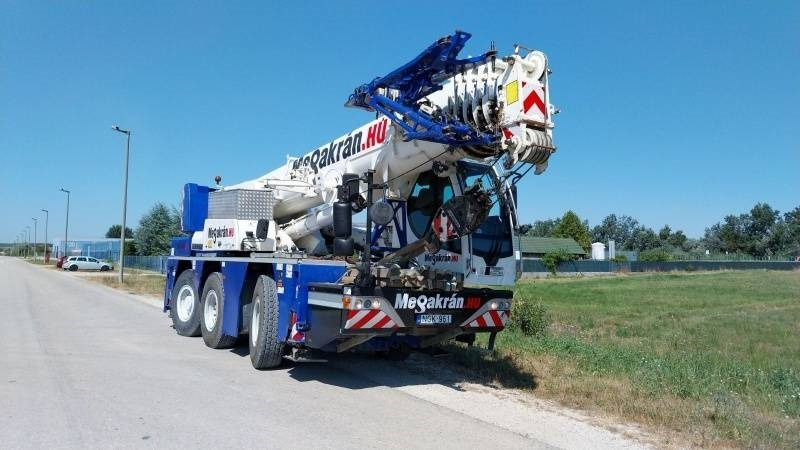 Liebherr LTC 1045-3.1 - رافعة لجميع التضاريس: صورة 2 Liebherr LTC 1045-3.1 - رافعة لجميع التضاريس: صورة 2