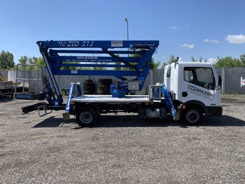 Nissan Cabstar CTE ZED 21 J - 21 m - 200 kg - منصة تلسكوبية محمولة على شاحنة: صورة 4 Nissan Cabstar CTE ZED 21 J - 21 m - 200 kg - منصة تلسكوبية محمولة على شاحنة: صورة 4