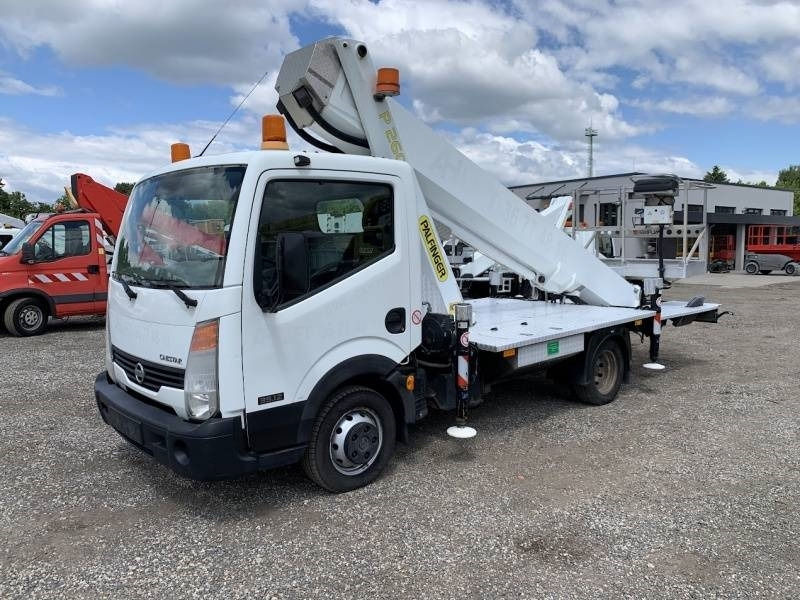Nissan Cabstar Palfinger P260B - 25,6 m - 230 kg - منصة تلسكوبية محمولة على شاحنة: صورة 2 Nissan Cabstar Palfinger P260B - 25,6 m - 230 kg - منصة تلسكوبية محمولة على شاحنة: صورة 2