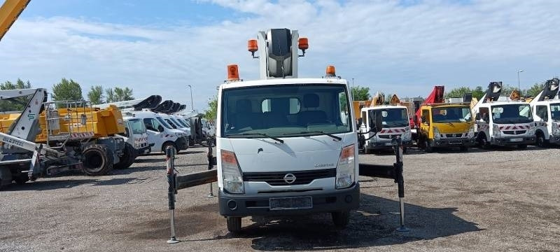 Nissan Cabstar Palfinger P260B - 25,6 m - 230 kg - منصة تلسكوبية محمولة على شاحنة: صورة 3 Nissan Cabstar Palfinger P260B - 25,6 m - 230 kg - منصة تلسكوبية محمولة على شاحنة: صورة 3
