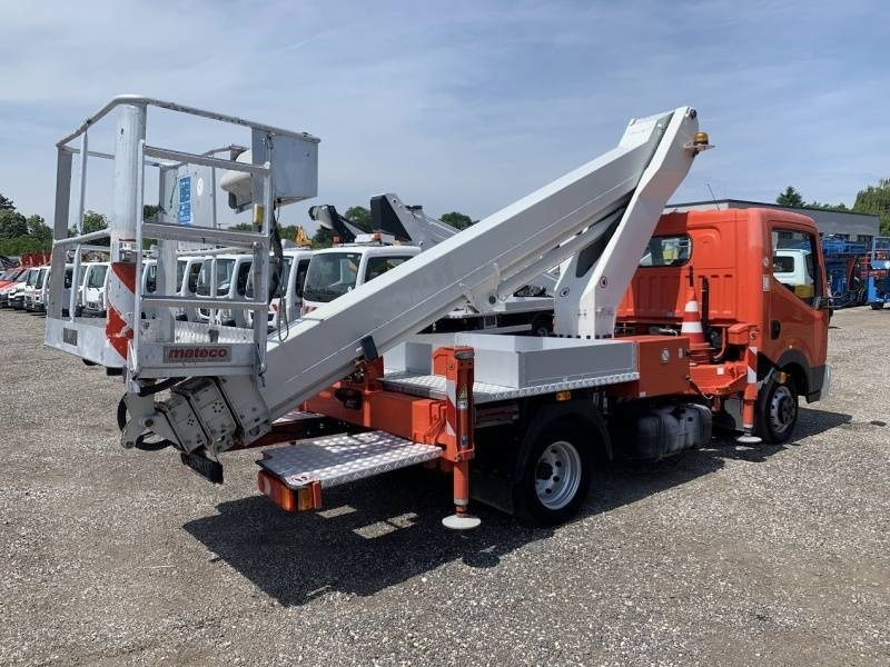 Nissan Cabstar Ruthmann-Steiger TB220 - 22,1m - 200 kg - منصة تلسكوبية محمولة على شاحنة: صورة 5 Nissan Cabstar Ruthmann-Steiger TB220 - 22,1m - 200 kg - منصة تلسكوبية محمولة على شاحنة: صورة 5