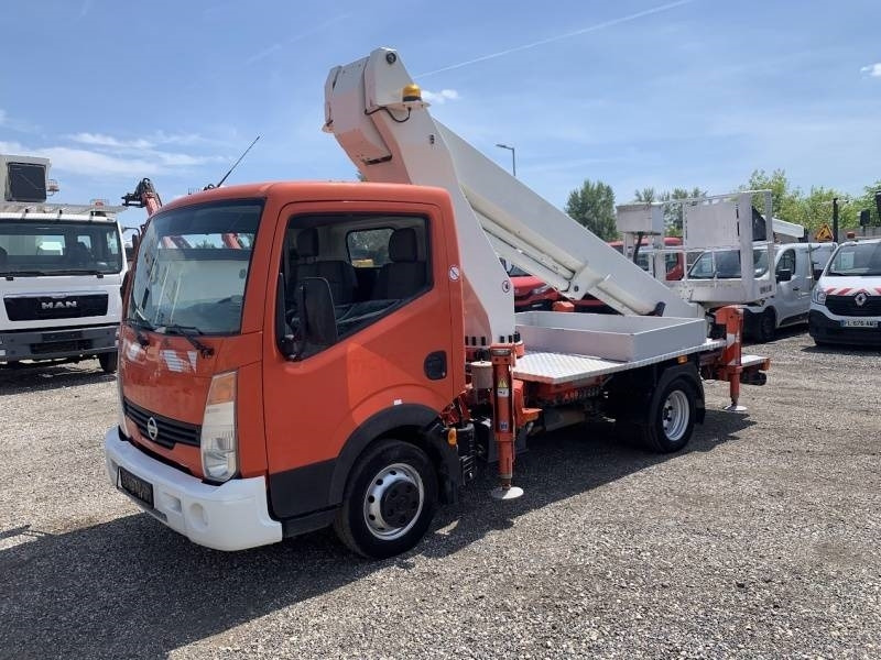 Nissan Cabstar Ruthmann-Steiger TB220 - 22,1m - 200 kg - منصة تلسكوبية محمولة على شاحنة: صورة 2 Nissan Cabstar Ruthmann-Steiger TB220 - 22,1m - 200 kg - منصة تلسكوبية محمولة على شاحنة: صورة 2