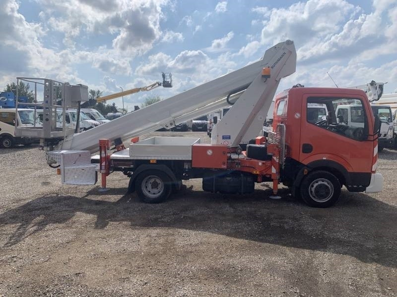Nissan Cabstar Ruthmann TB270 - 27m - 230 kg - منصة تلسكوبية محمولة على شاحنة: صورة 4 Nissan Cabstar Ruthmann TB270 - 27m - 230 kg - منصة تلسكوبية محمولة على شاحنة: صورة 4