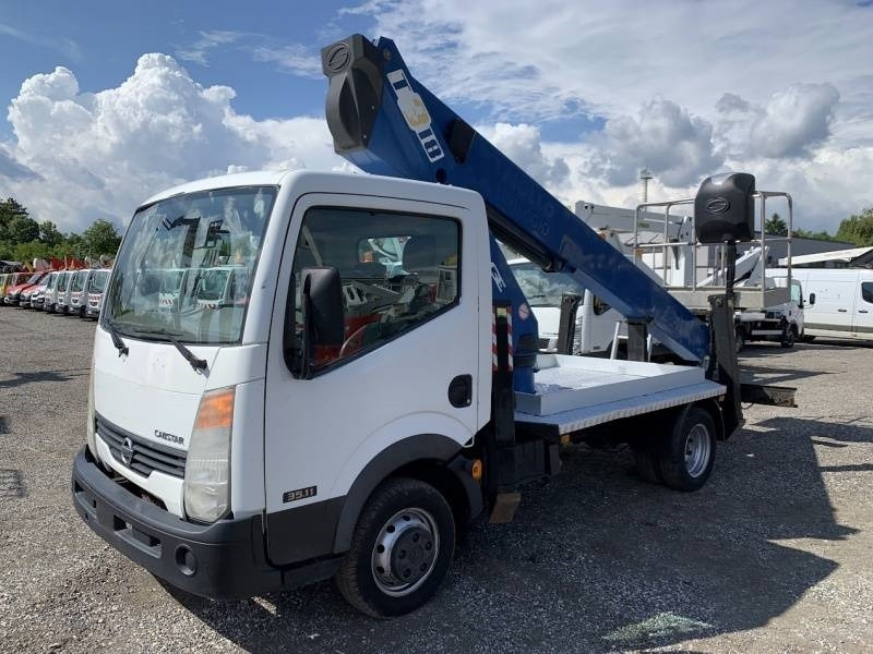 Nissan Cabstar Socage T318 - 18 m - 225 kg - منصة تلسكوبية محمولة على شاحنة: صورة 2 Nissan Cabstar Socage T318 - 18 m - 225 kg - منصة تلسكوبية محمولة على شاحنة: صورة 2