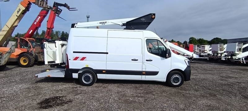 Renault Master Versalift VTL135 EVO - 13,3 m - 120kg - منصة تلسكوبية محمولة على شاحنة: صورة 4 Renault Master Versalift VTL135 EVO - 13,3 m - 120kg - منصة تلسكوبية محمولة على شاحنة: صورة 4