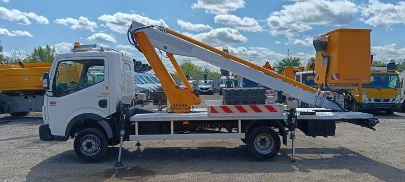 Renault Maxity Multitel 160 ALU DS - 16m - منصة تلسكوبية محمولة على شاحنة: صورة 5 Renault Maxity Multitel 160 ALU DS - 16m - منصة تلسكوبية محمولة على شاحنة: صورة 5