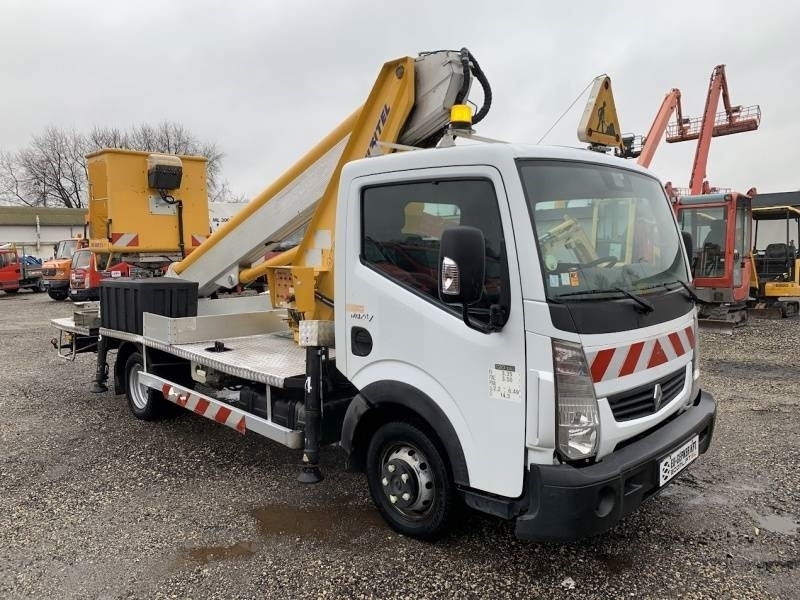 Renault Maxity Multitel MT202DS - 20m - 200 kg - منصة تلسكوبية محمولة على شاحنة: صورة 1 Renault Maxity Multitel MT202DS - 20m - 200 kg - منصة تلسكوبية محمولة على شاحنة: صورة 1