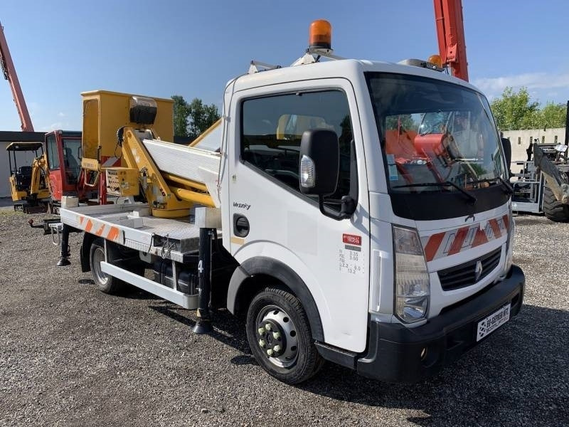 Renault Maxity Multitel MX200 - 20 m - منصة تلسكوبية محمولة على شاحنة: صورة 1 Renault Maxity Multitel MX200 - 20 m - منصة تلسكوبية محمولة على شاحنة: صورة 1