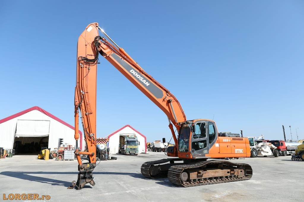 Doosan (Etec) DX 300 - Long Reach Boom 14m + 3D GPS TOPCO - حفارة: صورة 1 Doosan (Etec) DX 300 - Long Reach Boom 14m + 3D GPS TOPCO - حفارة: صورة 1