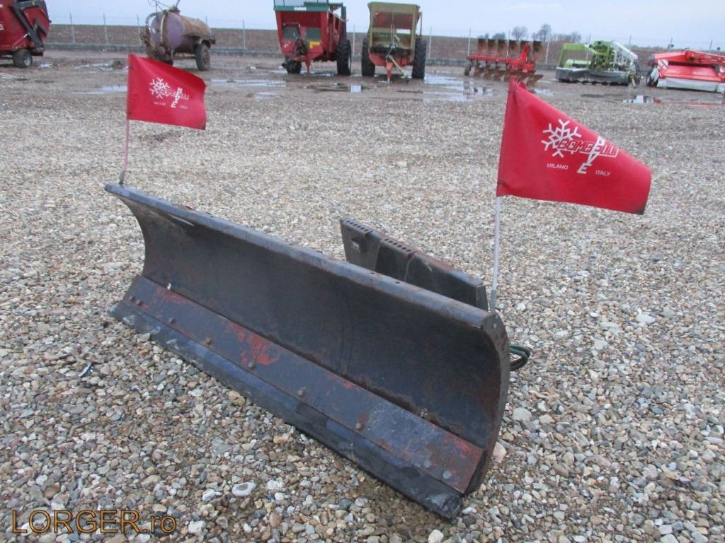 Ingersoll Rand 84 Snowblade - شفرة الآلة: صورة 2 Ingersoll Rand 84 Snowblade - شفرة الآلة: صورة 2