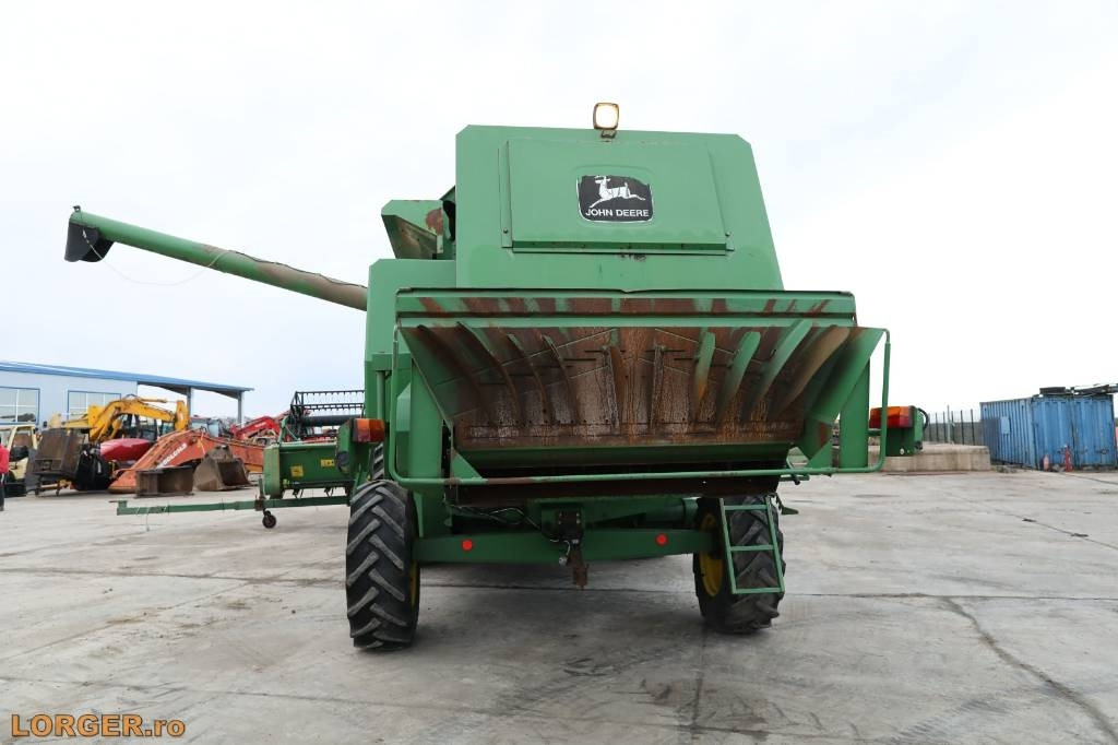 John Deere 2266 E - حصادة موحَّدة: صورة 5 John Deere 2266 E - حصادة موحَّدة: صورة 5