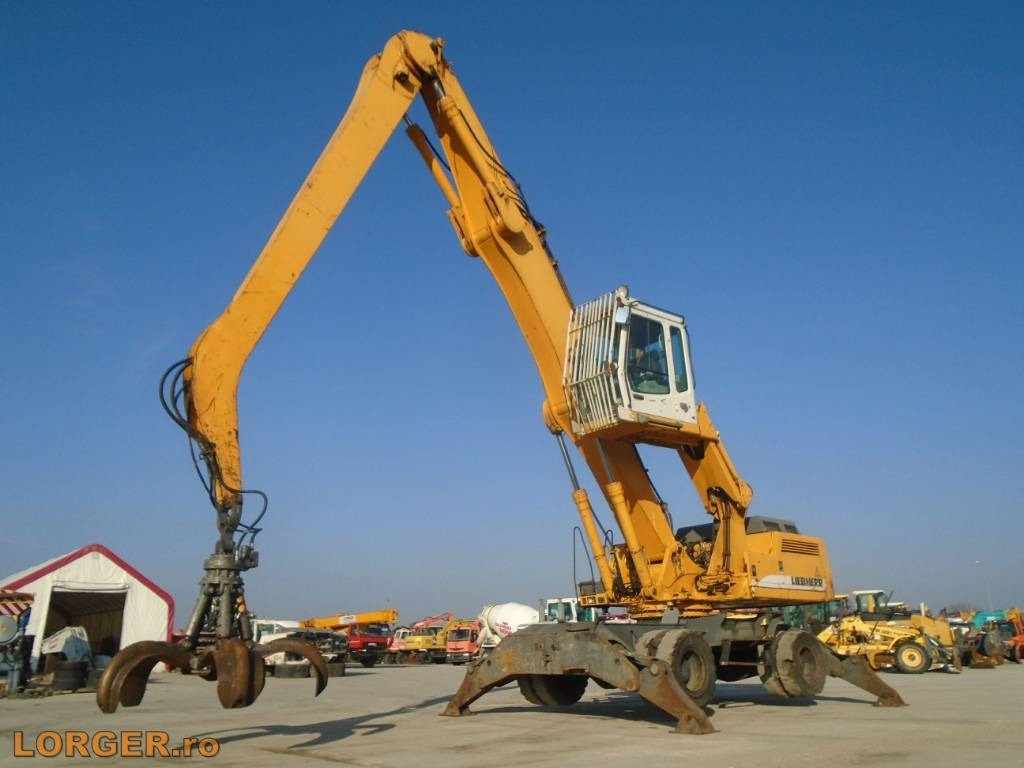 Liebherr A 934 B - معالج النفايات: صورة 1 Liebherr A 934 B - معالج النفايات: صورة 1