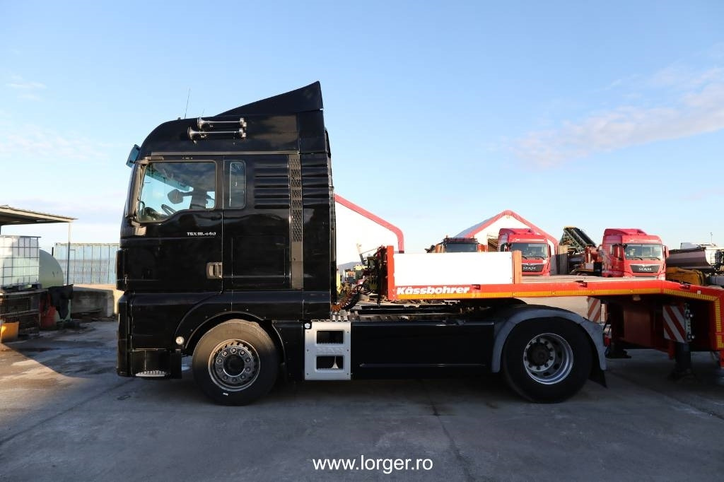 MAN TGX 18.440 4x2 BLS + Trailer Kässbohrer LB3 Lowbed - وحدة جر: صورة 2 MAN TGX 18.440 4x2 BLS + Trailer Kässbohrer LB3 Lowbed - وحدة جر: صورة 2