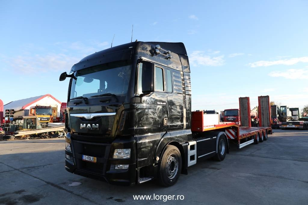 MAN TGX 18.440 4x2 BLS + Trailer Kässbohrer LB3 Lowbed - وحدة جر: صورة 1 MAN TGX 18.440 4x2 BLS + Trailer Kässbohrer LB3 Lowbed - وحدة جر: صورة 1