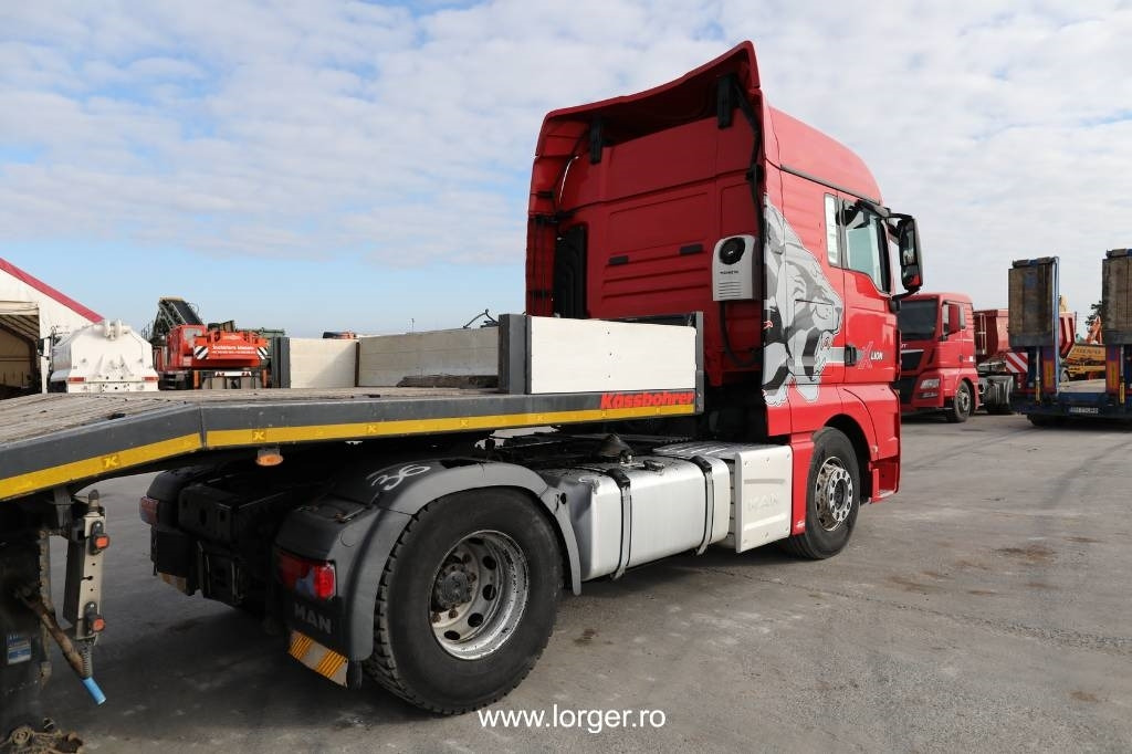 MAN TGX 18.500 4x2 + Trailer Kässbohrer LB3E Lowbed - وحدة جر: صورة 3 MAN TGX 18.500 4x2 + Trailer Kässbohrer LB3E Lowbed - وحدة جر: صورة 3