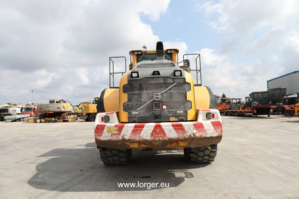 Volvo L 220 H - اللودر بعجل: صورة 4 Volvo L 220 H - اللودر بعجل: صورة 4