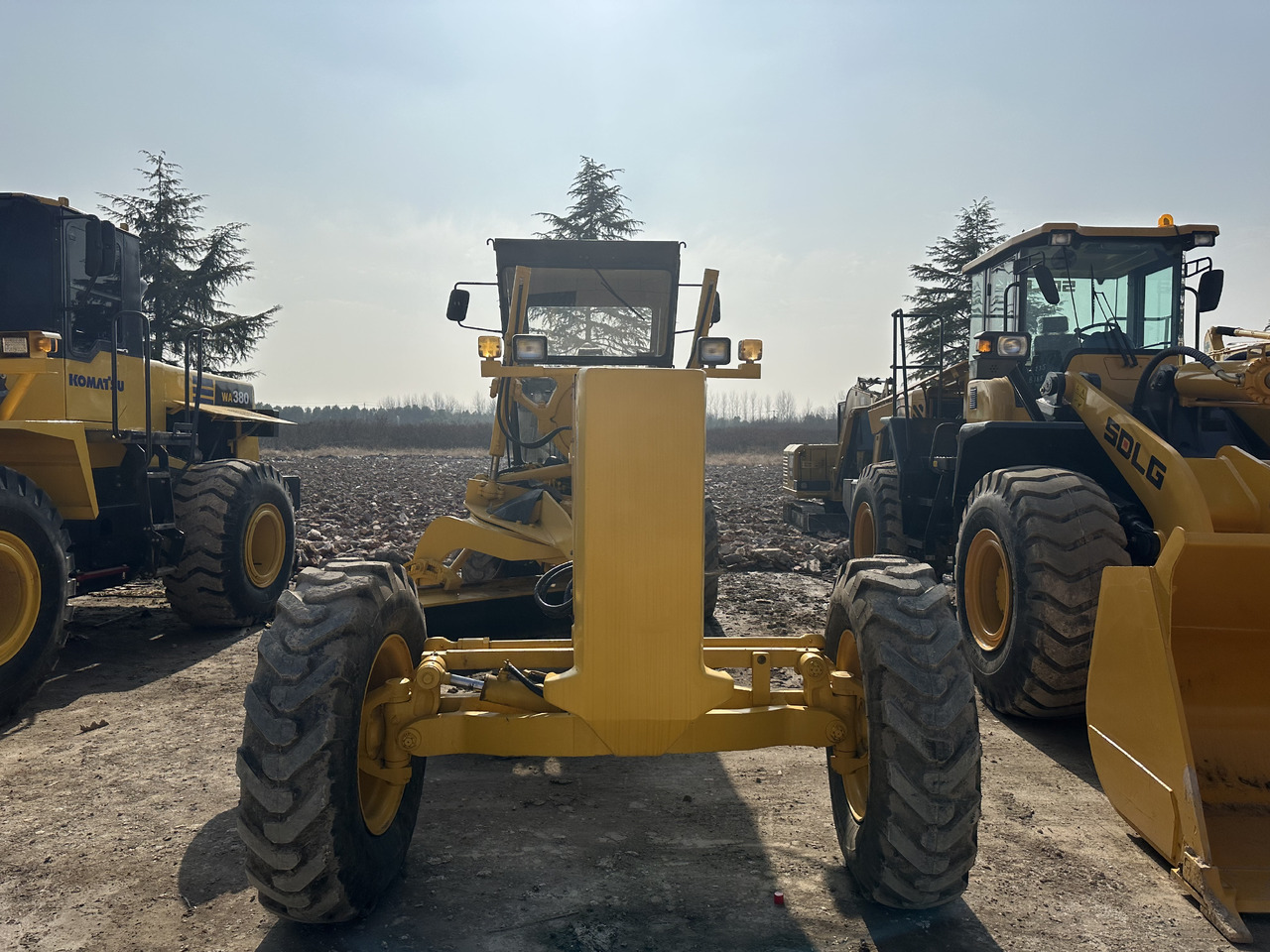 KOMATSU GD655 - ممهدة: صورة 1 KOMATSU GD655 - ممهدة: صورة 1