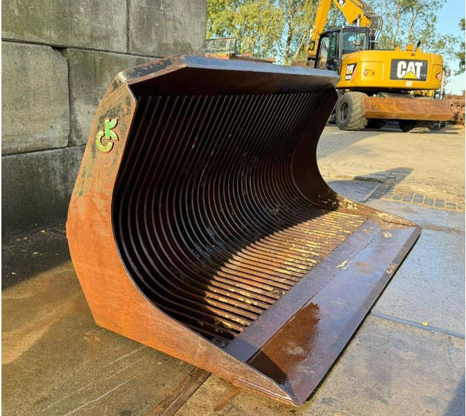 C Klein Verachtert 2007 / 2008 Skeletonbucket CAT - بكت - آلات البناء: صورة 4 C Klein Verachtert 2007 / 2008 Skeletonbucket CAT - بكت - آلات البناء: صورة 4