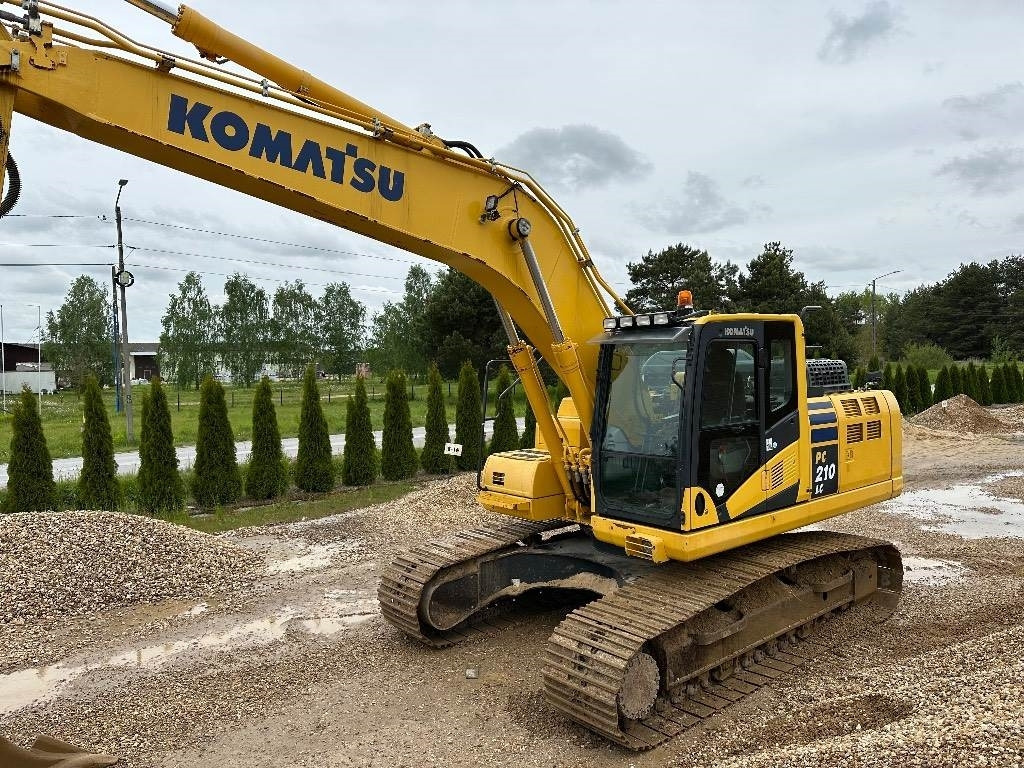 حفار زحاف Komatsu PC 210 LC-11: صورة 8