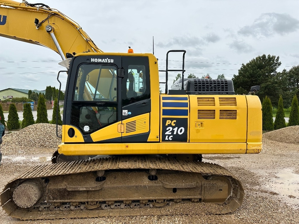 حفار زحاف Komatsu PC 210 LC-11: صورة 9