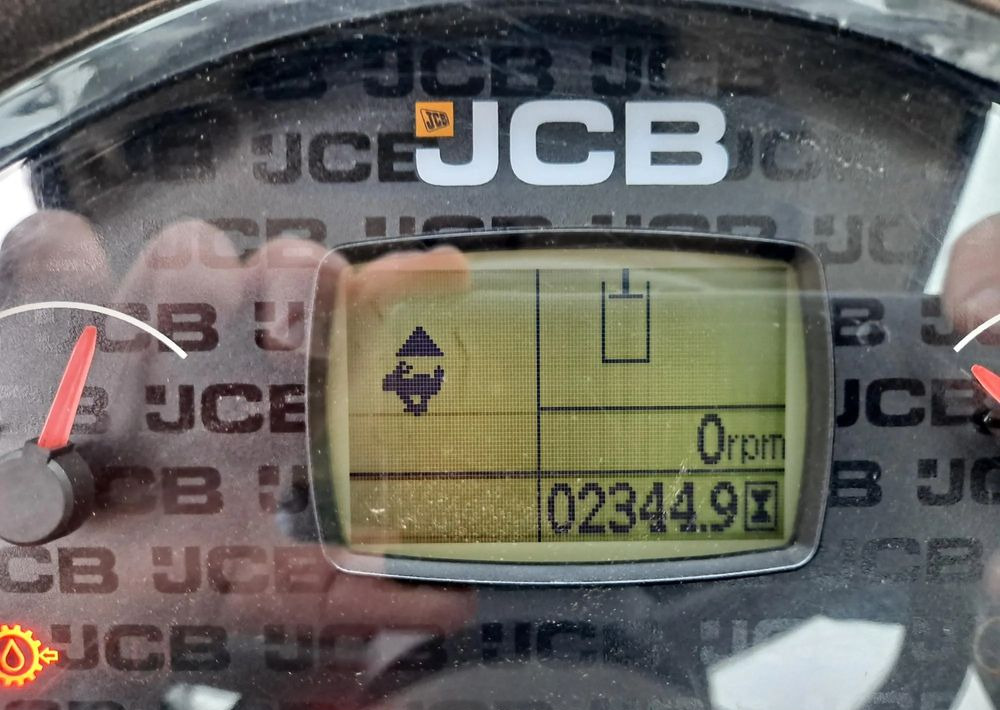 اللودر بعجل JCB 406: صورة 9 اللودر بعجل JCB 406: صورة 9