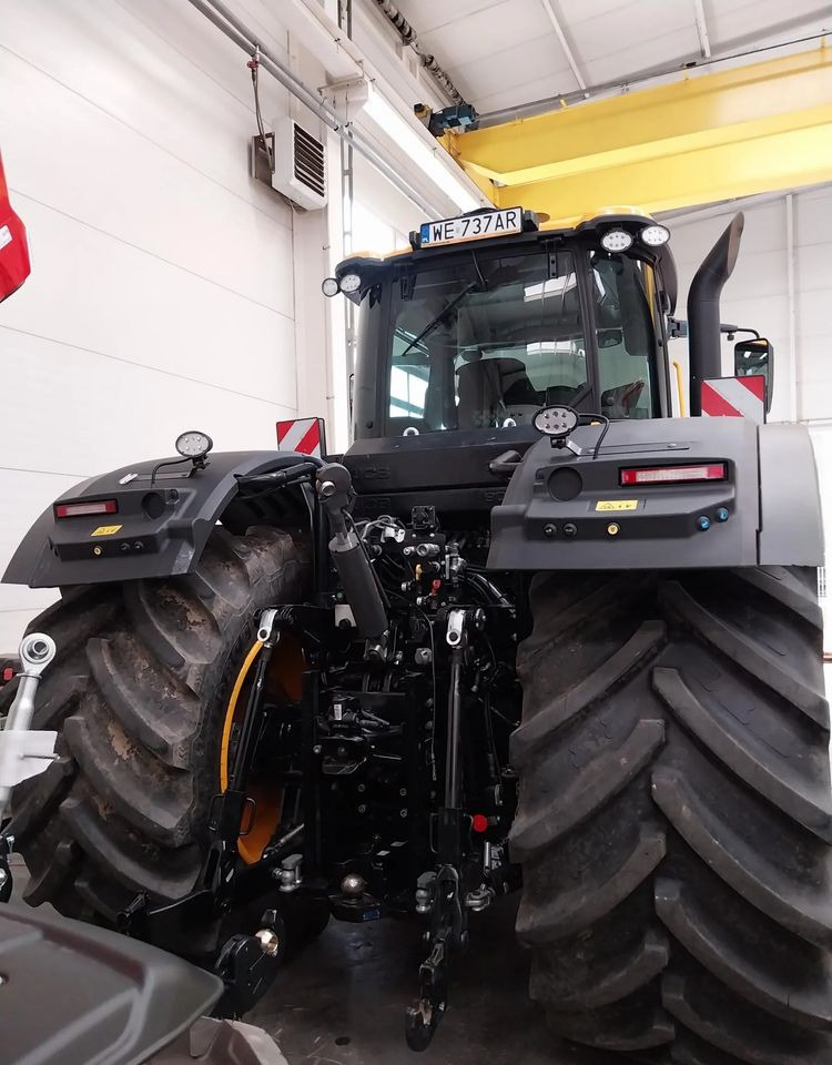 JCB 8330 iCon - جرار: صورة 4 JCB 8330 iCon - جرار: صورة 4