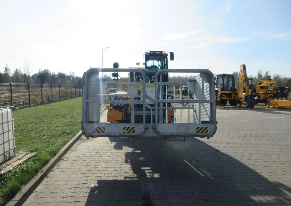 JCB JCB ROTO 555P210R - رافعة تلسكوبية: صورة 3 JCB JCB ROTO 555P210R - رافعة تلسكوبية: صورة 3