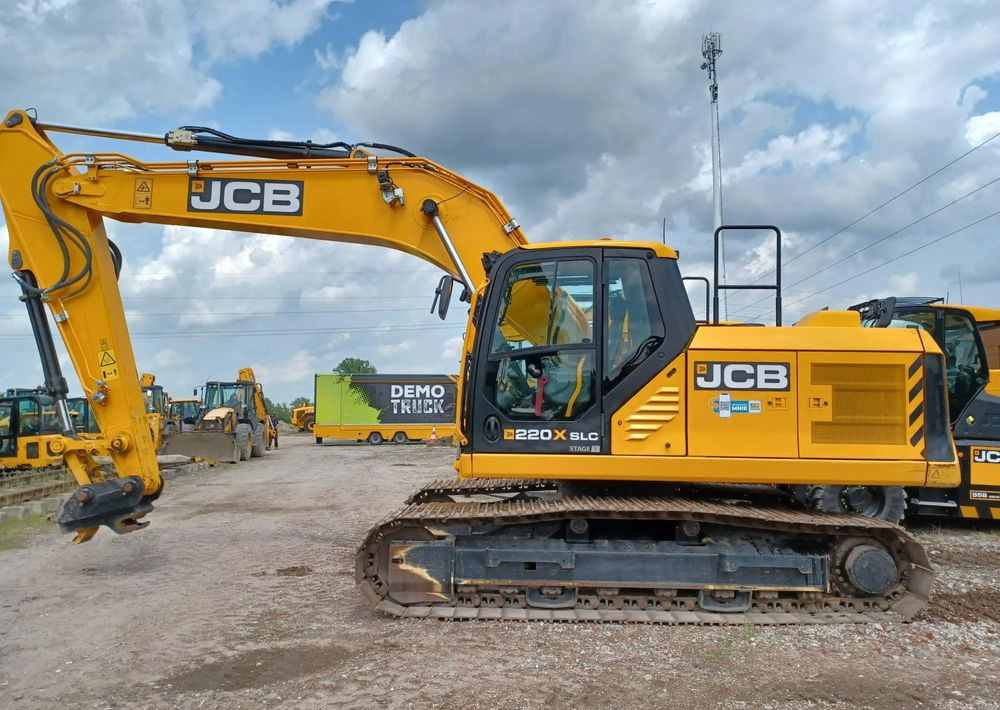 JCB JS 220X - حفار زحاف: صورة 4 JCB JS 220X - حفار زحاف: صورة 4