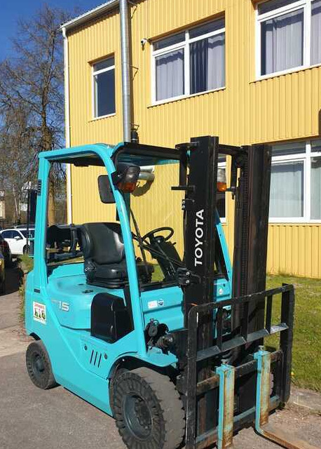 TOYOTA Toyota 02-8FGL15 - رافعة شوكية تعمل بالغاز: صورة 2 TOYOTA Toyota 02-8FGL15 - رافعة شوكية تعمل بالغاز: صورة 2