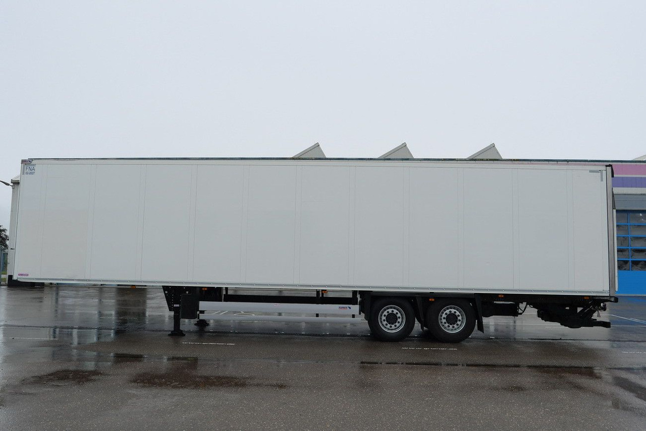 Schmitz Cargobull SKO 18 /LBW BÄR 2500 kg / CARRIER 1550 / LIFT - نصف مقطورة صندوق مغلق: صورة 5 Schmitz Cargobull SKO 18 /LBW BÄR 2500 kg / CARRIER 1550 / LIFT - نصف مقطورة صندوق مغلق: صورة 5
