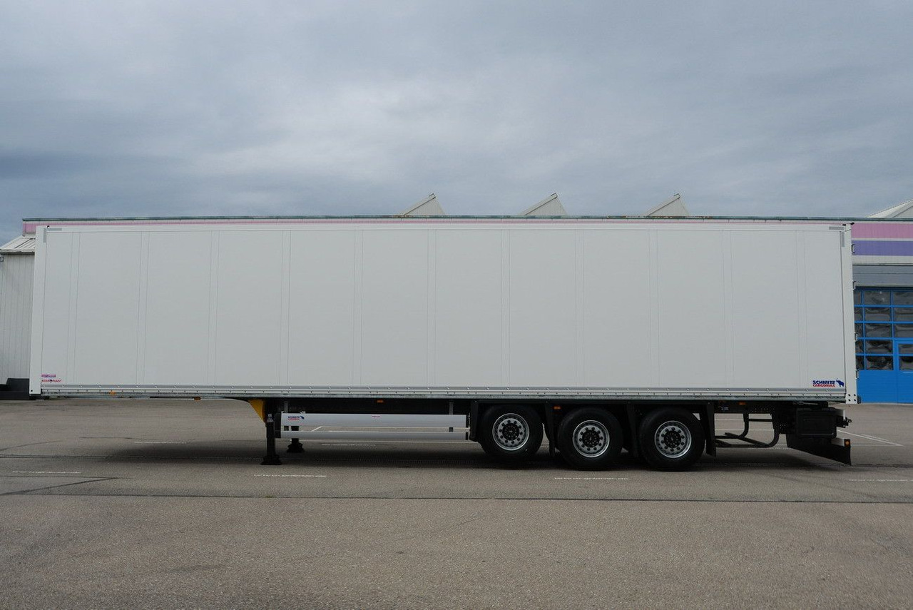 Schmitz Cargobull SKO/SBO 24 ZURRLEISTE / ZURRINGE / LIFTACHSE - نصف مقطورة صندوق مغلق: صورة 5 Schmitz Cargobull SKO/SBO 24 ZURRLEISTE / ZURRINGE / LIFTACHSE - نصف مقطورة صندوق مغلق: صورة 5