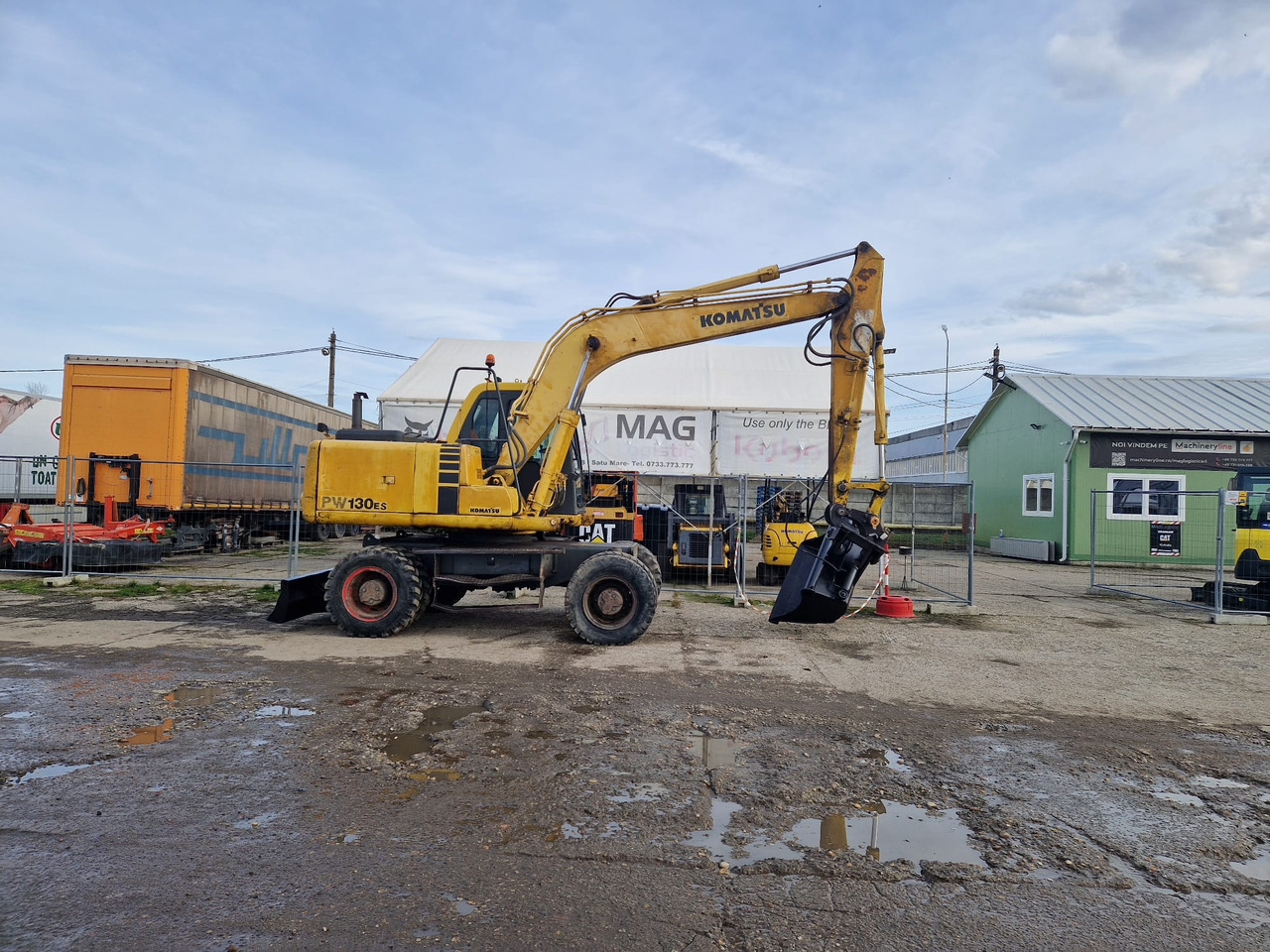 KOMATSU PW130 ES-6K - حفارة دولاب: صورة 4 KOMATSU PW130 ES-6K - حفارة دولاب: صورة 4