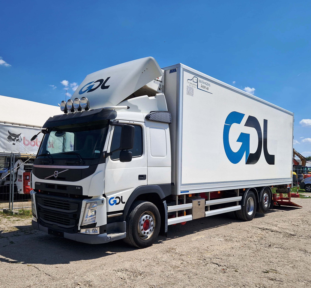 VOLVO FM - شاحنة الفريزر: صورة 1 VOLVO FM - شاحنة الفريزر: صورة 1