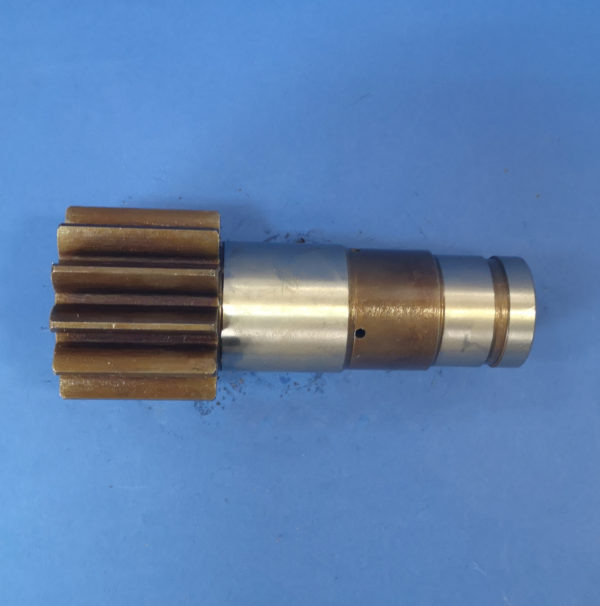 010120A / 7019171 Kubota KX41, Bobcat 319, Bobcat E14 swing motor shaft - محرك سوينغ - آلات البناء: صورة 2 010120A / 7019171 Kubota KX41, Bobcat 319, Bobcat E14 swing motor shaft - محرك سوينغ - آلات البناء: صورة 2