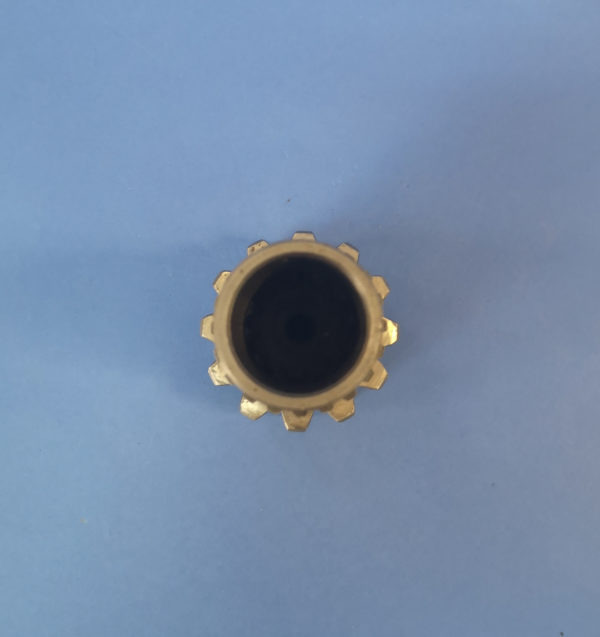 010210A / 1903124703 Wałek silnika obrotu Takeuchi TB016 - محرك سوينغ - آلات البناء: صورة 3 010210A / 1903124703 Wałek silnika obrotu Takeuchi TB016 - محرك سوينغ - آلات البناء: صورة 3