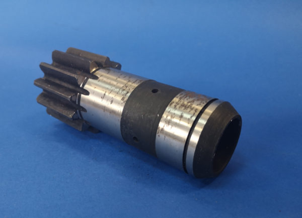 010250A / 6693160 Swing motor shaft for Bobcat 321, Bobcat 322 - محرك سوينغ - آلات البناء: صورة 1 010250A / 6693160 Swing motor shaft for Bobcat 321, Bobcat 322 - محرك سوينغ - آلات البناء: صورة 1