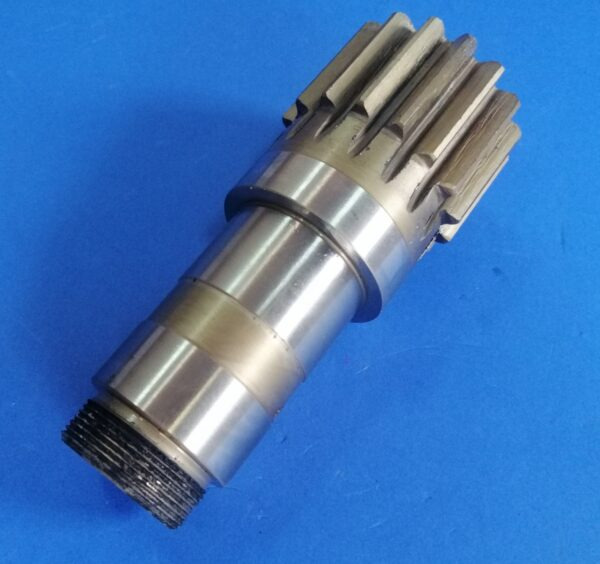 010540A Wałek silnika obrotu Komatsu PC07 - محرك سوينغ - آلات البناء: صورة 2 010540A Wałek silnika obrotu Komatsu PC07 - محرك سوينغ - آلات البناء: صورة 2