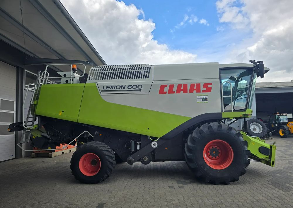 Claas Lexion 600 - حصادة موحَّدة: صورة 4 Claas Lexion 600 - حصادة موحَّدة: صورة 4