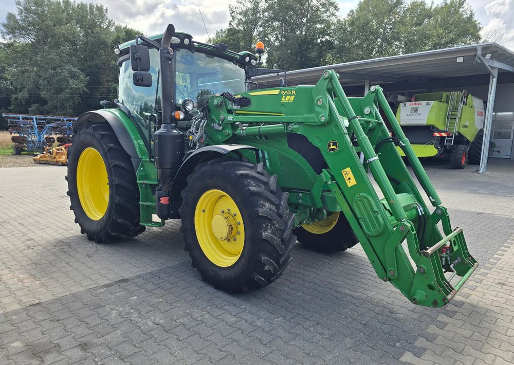 John Deere 6145 R z turem - جرار: صورة 1 John Deere 6145 R z turem - جرار: صورة 1