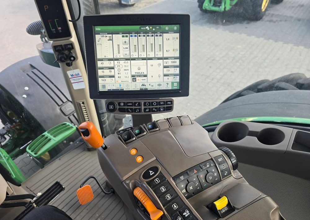 جرار John Deere 7250R: صورة 8 جرار John Deere 7250R: صورة 8